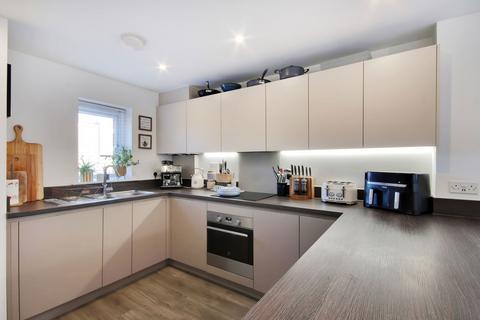2 bedroom end of terrace house for sale, Caxton Park, Northfleet, Gravesend, Kent, DA11 8GA
