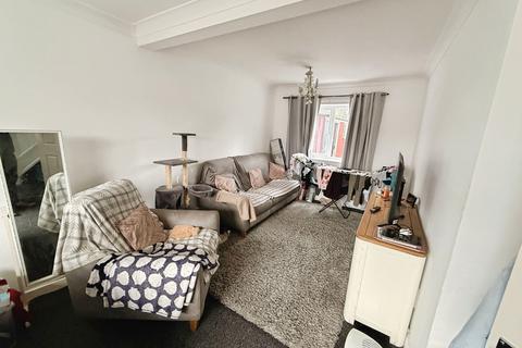 3 bedroom terraced house for sale, School Road, Telford TF2