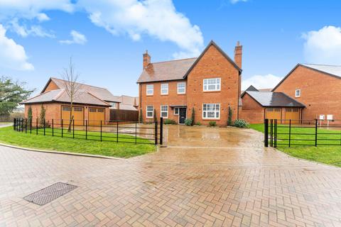 5 bedroom detached house for sale, Flowercrofts, Henley On Thames