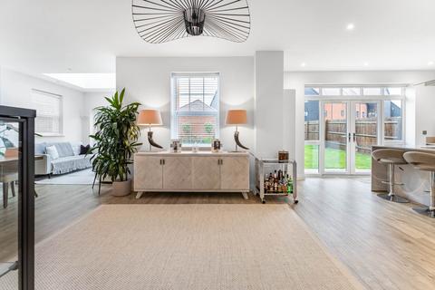 5 bedroom detached house for sale, Flowercrofts, Henley On Thames
