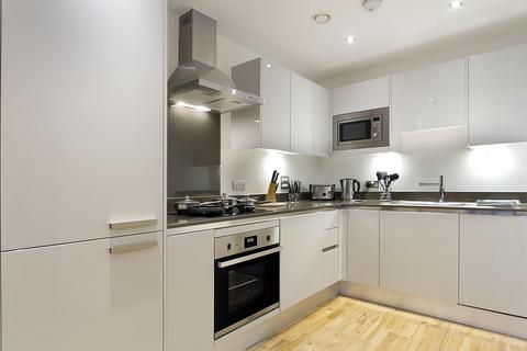 2 bedroom flat to rent, Seager Place, London SE8