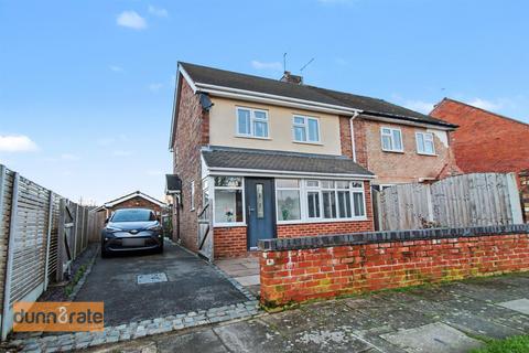 2 bedroom semi-detached house for sale, Haslemere Avenue, Stoke-On-Trent ST2