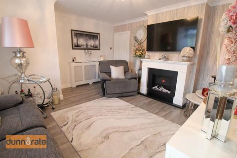2 bedroom semi-detached house for sale, Haslemere Avenue, Stoke-On-Trent ST2