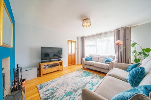 3 bedroom semi-detached house for sale, Farm Close,  Chalgrove,  OX44