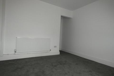 3 bedroom property to rent, Onslow Road