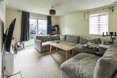 2 bedroom apartment for sale, Collingwood, Farnborough, Hampshire, GU14