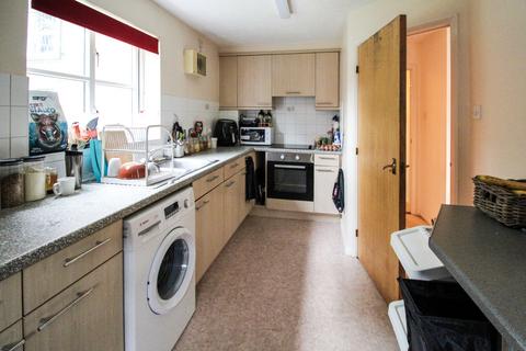 2 bedroom apartment for sale, Collingwood, Farnborough, Hampshire, GU14