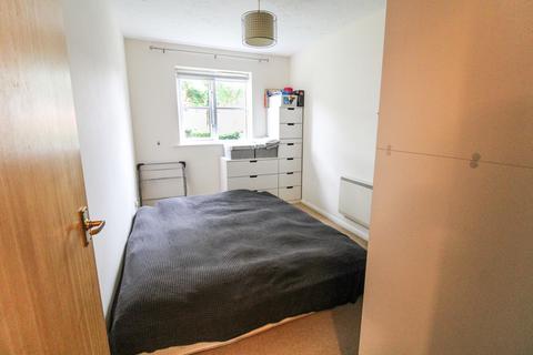 2 bedroom apartment for sale, Collingwood, Farnborough, Hampshire, GU14