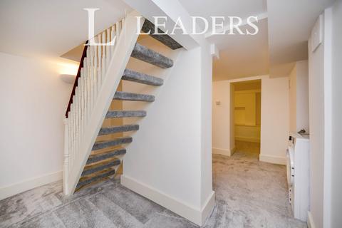 2 bedroom flat to rent, Sackville Gardens, Hove, East Sussex, BN3