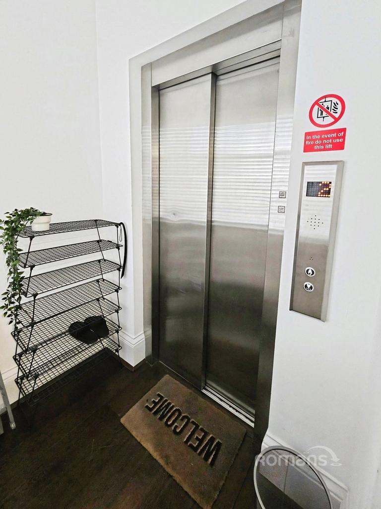 Pbox-IMG.jpg