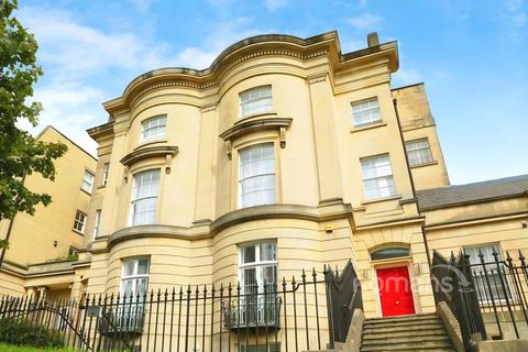 2 bedroom flat to rent, Kings Road, Reading, Berkshire, RG1