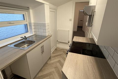 2 bedroom terraced house to rent, Trinity Lane, Beverley