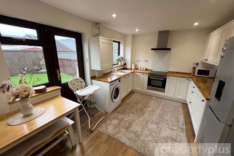 undefined, Woodland Vale, Treorchy, Rhondda Cynon Taff, CF42