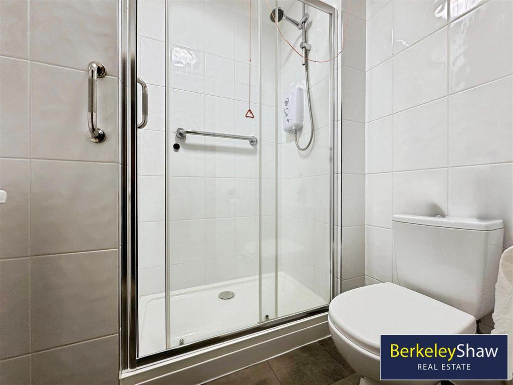 Shower room (2)