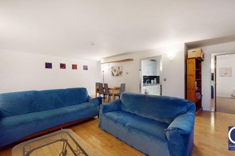 2 bedroom apartment to rent, Albert Road, London, E16