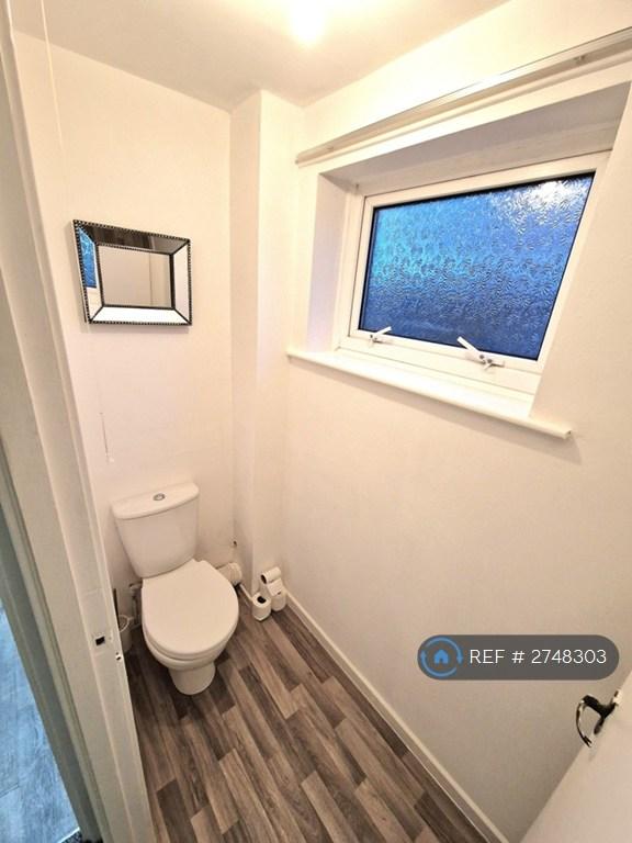 Separate Wc