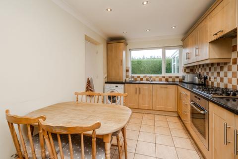 2 bedroom detached bungalow for sale, Mangrove Close, Newcastle upon Tyne NE5