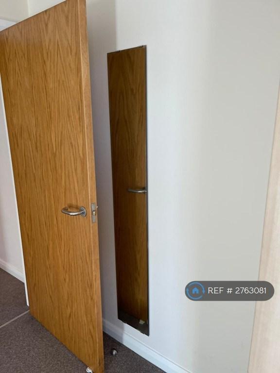 Flat Entrance