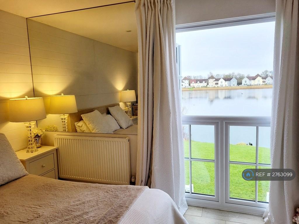 Master Bedroom Featuring Huge Balcony Style Window