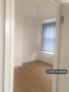 1 bedroom flat to rent, Broadway, London, W13