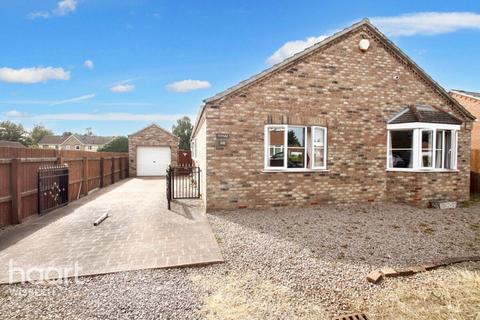 3 bedroom detached bungalow for sale, Elm Low Road, Wisbech