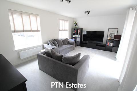 3 bedroom house for sale, Herringbone Way, Kingswinford