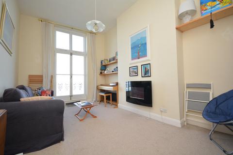2 bedroom flat for sale, Royal Crescent, Margate