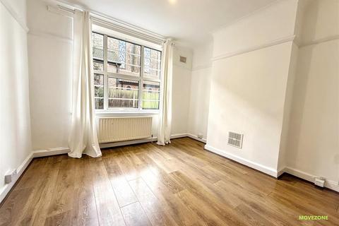 2 bedroom flat to rent, Burnt Ash Hill, London, SE12