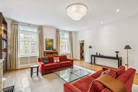2 bedroom flat to rent, Wetherby Gardens, South Kensington, London, SW5