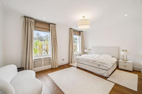 2 bedroom flat to rent, Wetherby Gardens, South Kensington, London, SW5
