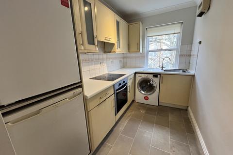 1 bedroom apartment to rent, Cathedral Walk, Chelmsford