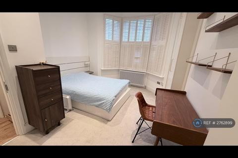 undefined, Balfern Grove, London, W4