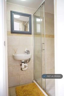 1 bedroom in a house share to rent, The Mount, Coventry, CV3