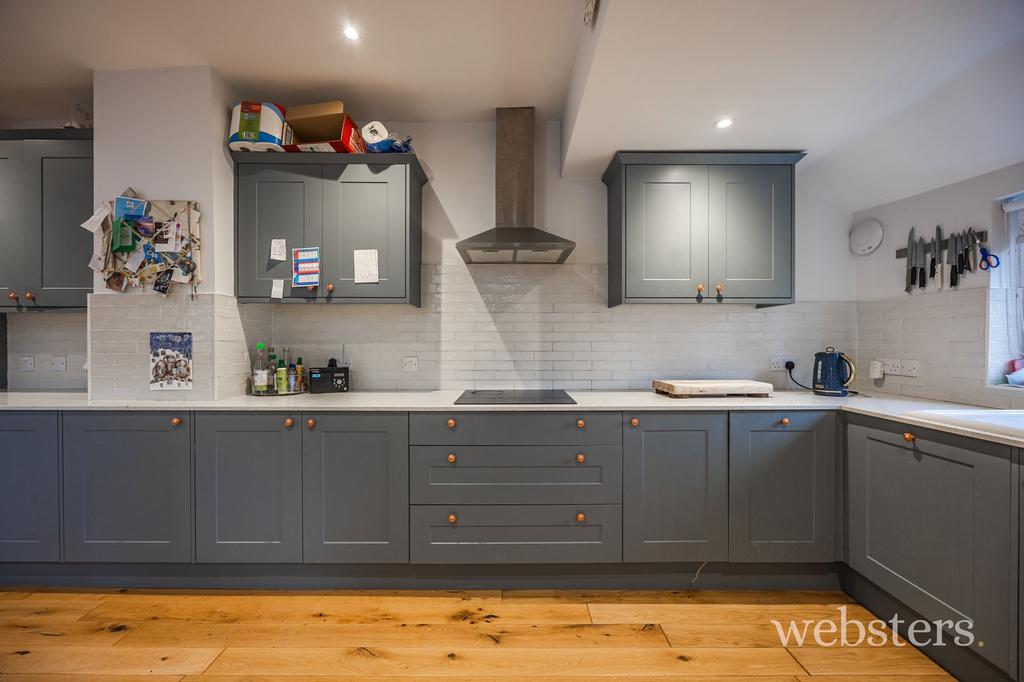 Kitchen / Breakfast Room