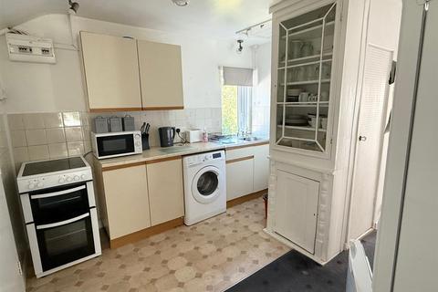 undefined, Robbers Hall, Braunton EX33