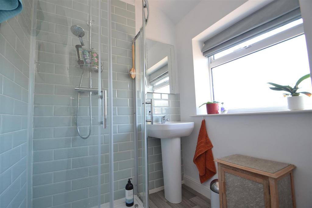 Shower a.JPG