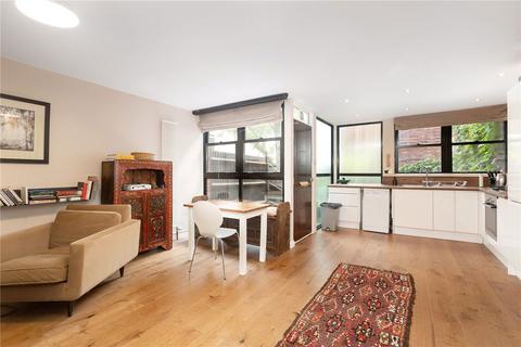 2 bedroom flat to rent, Longleat House, London SW1V