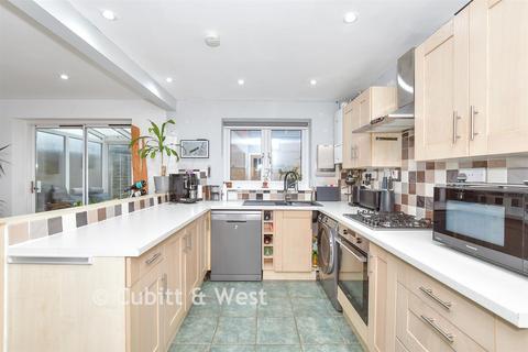 4 bedroom detached house for sale, Holdenby Court, Portsmouth, Hampshire