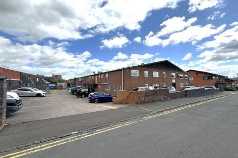 Warehouse to rent, Dunning St Stoke On Trent ST6 5AP