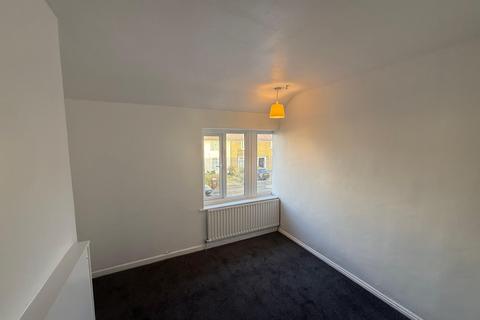 3 bedroom terraced house to rent, Haskard Road, Dagenham, Essex, RM9