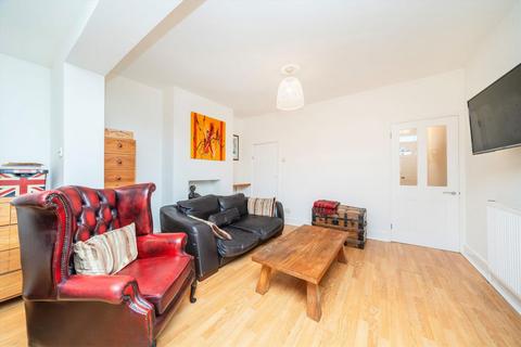 2 bedroom terraced house for sale, St. Margarets Road, London W7
