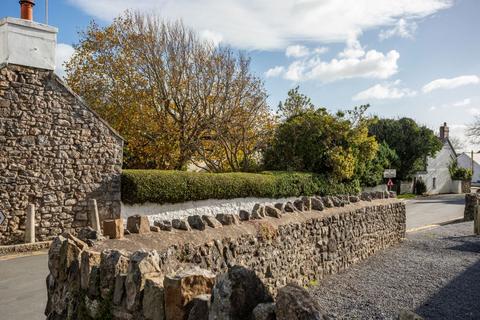 2 bedroom detached house for sale, The Chestnuts, Port Eynon, Swansea, West Glamorgan, SA3 1NL