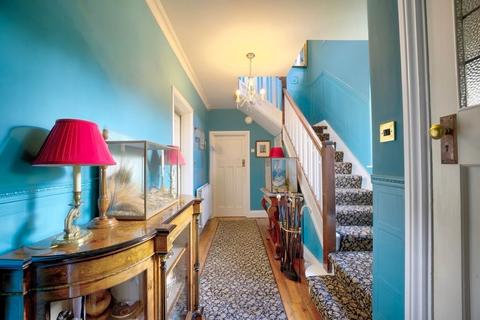 4 bedroom detached house for sale, Lyndhurst Grove, Lowfell