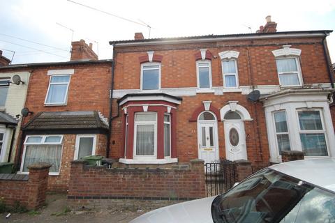 3 bedroom terraced house to rent, Strode Road, Wellingborough, NN8