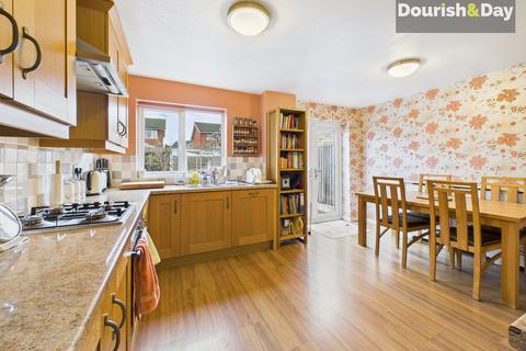 3 bedroom detached house for sale, Glebelands, Stafford ST17