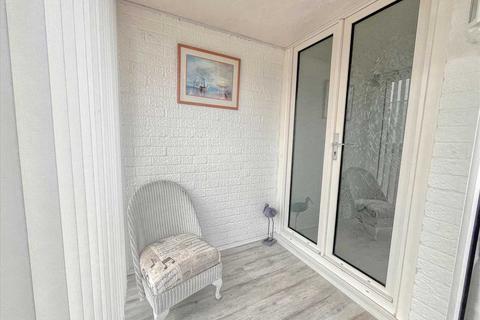 3 bedroom detached house for sale, Frinton On Sea, frinton on sea CO13