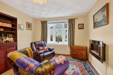 2 bedroom flat for sale, 46 Castle Croft, Dalmellington, KA6 7RB