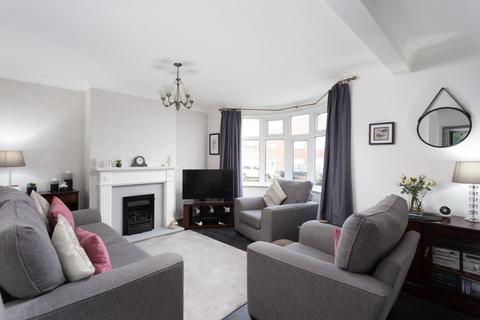 3 bedroom semi-detached house for sale, Almsford Drive, York