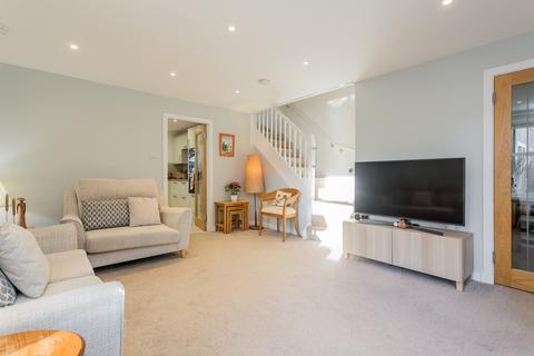 2 bedroom semi-detached villa for sale, 6 Harvey Court, Lochwinnoch, PA12 4HQ