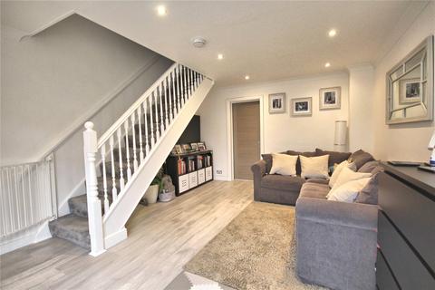 2 bedroom terraced house for sale, Oakfield, Woking GU21